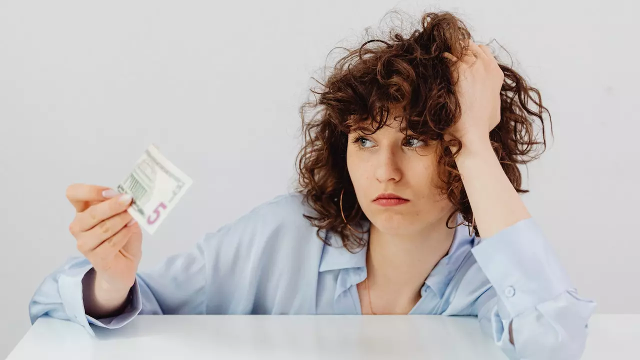 Ways to Deal with Financial Anxiety