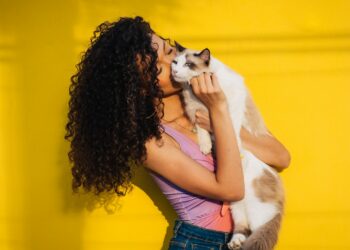 Health Risks Of Kissing Pets