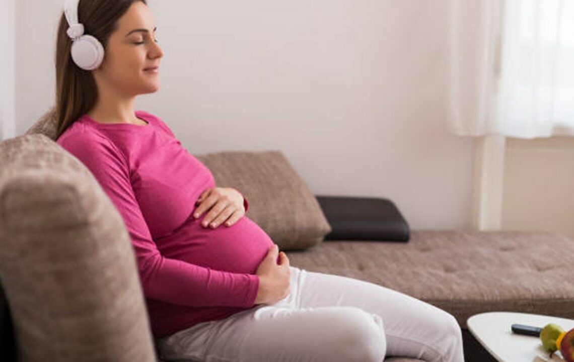 Sturdy Lifestyle Listening to Songs During Pregnancy