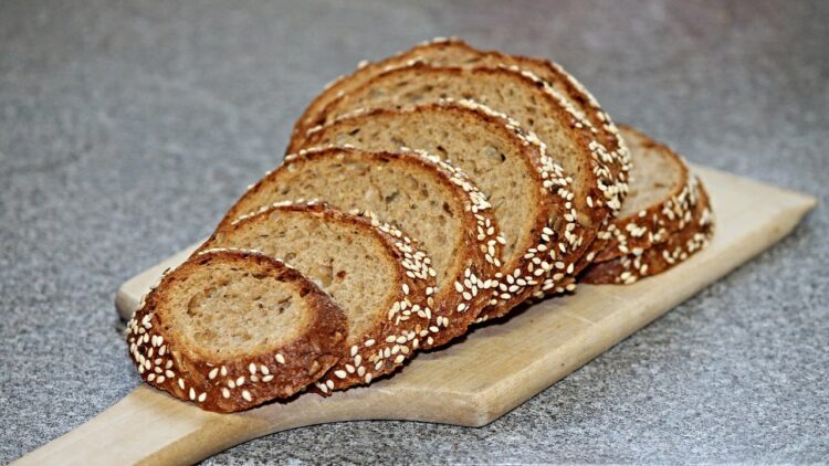 health benefits of whole grain bread