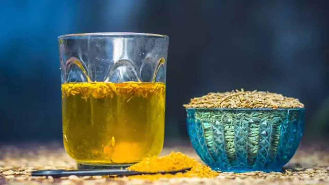 5 Benefits of Starting Your Day with Cumin Seeds Water