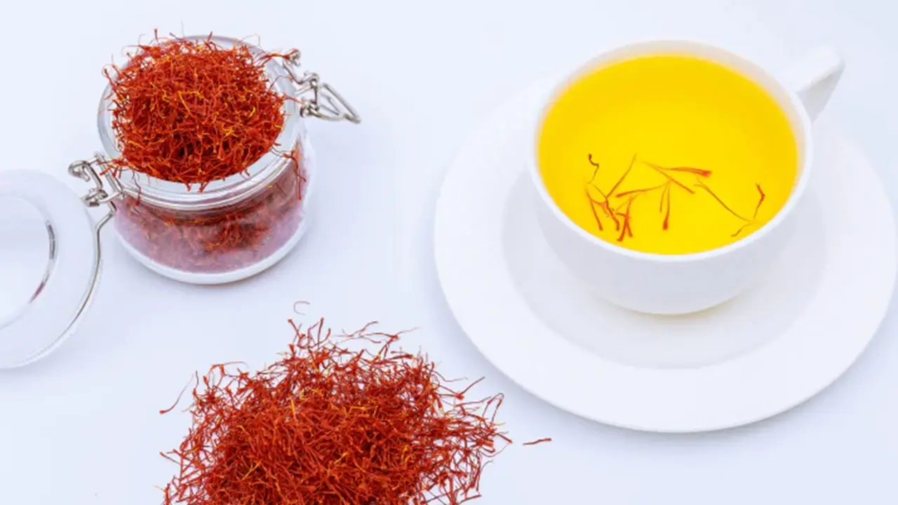 How to Make Saffron Tea
