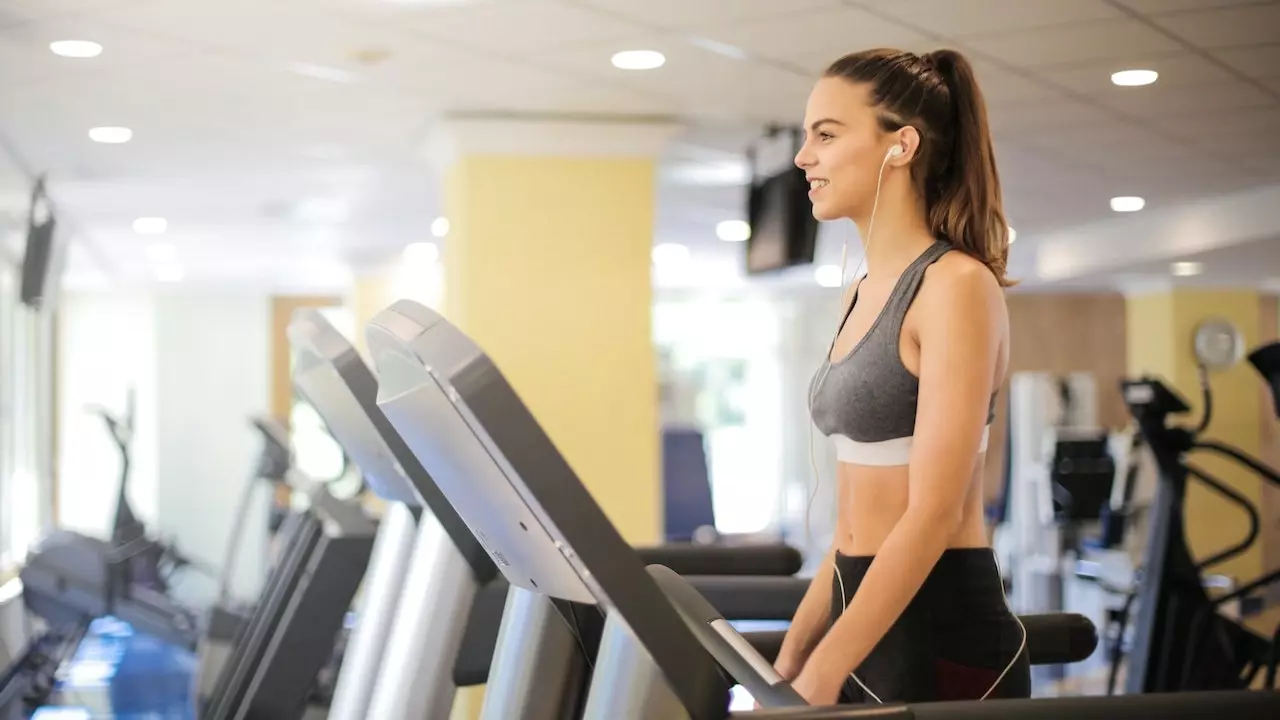 Warm-up Routine Before Liver-Boosting Exercises