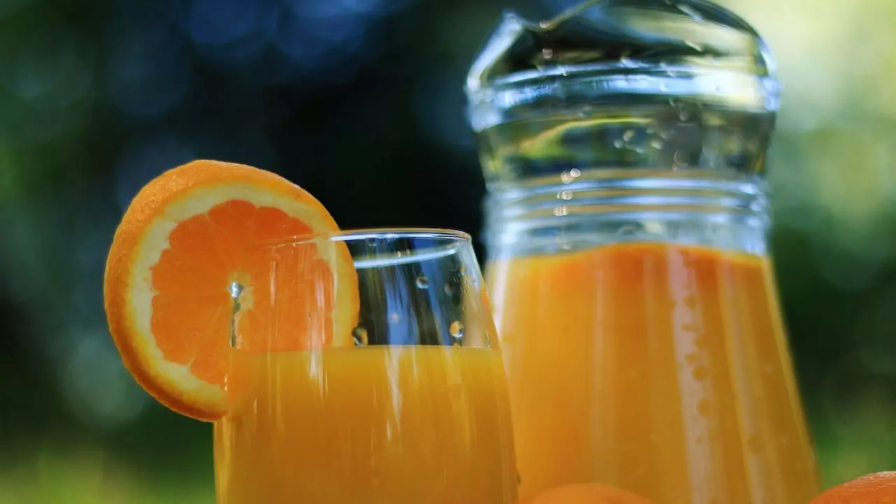 Shocking Side Effects of Orange Juice