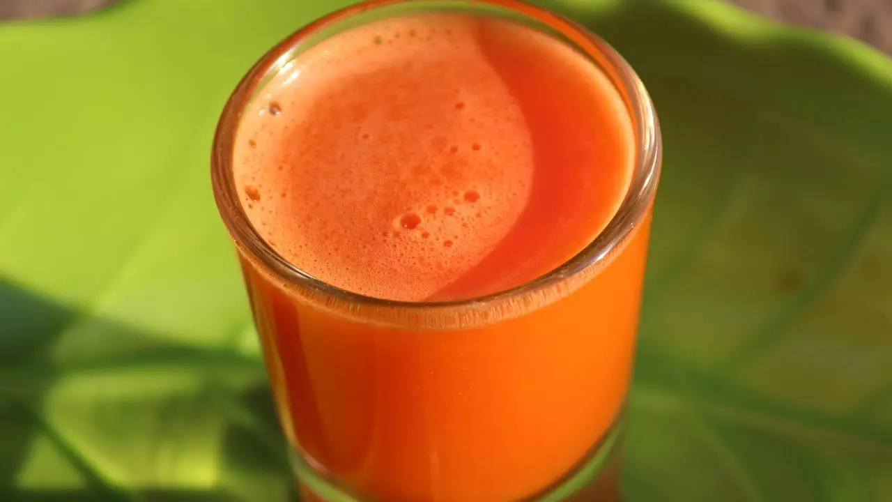 Carrot Juice For Better Digestion