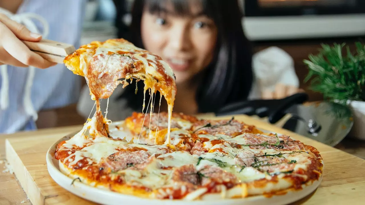 Reasons for feeling more hungry after losing weight
