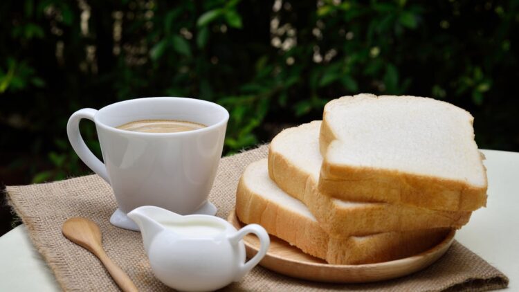 dangers of eating bread