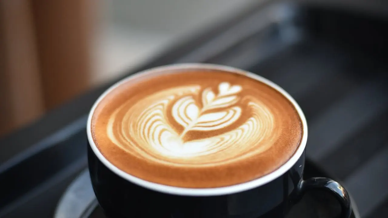 side effects of applying coffee powder on face