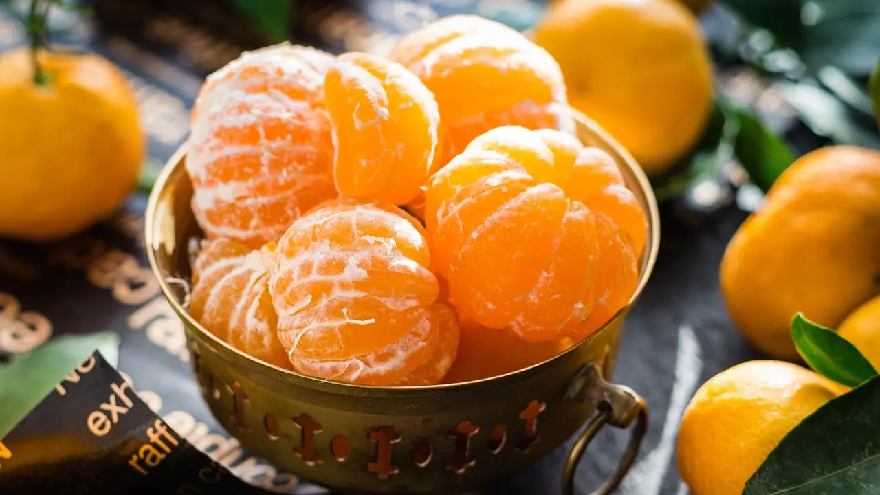 best fruits for a flat stomach