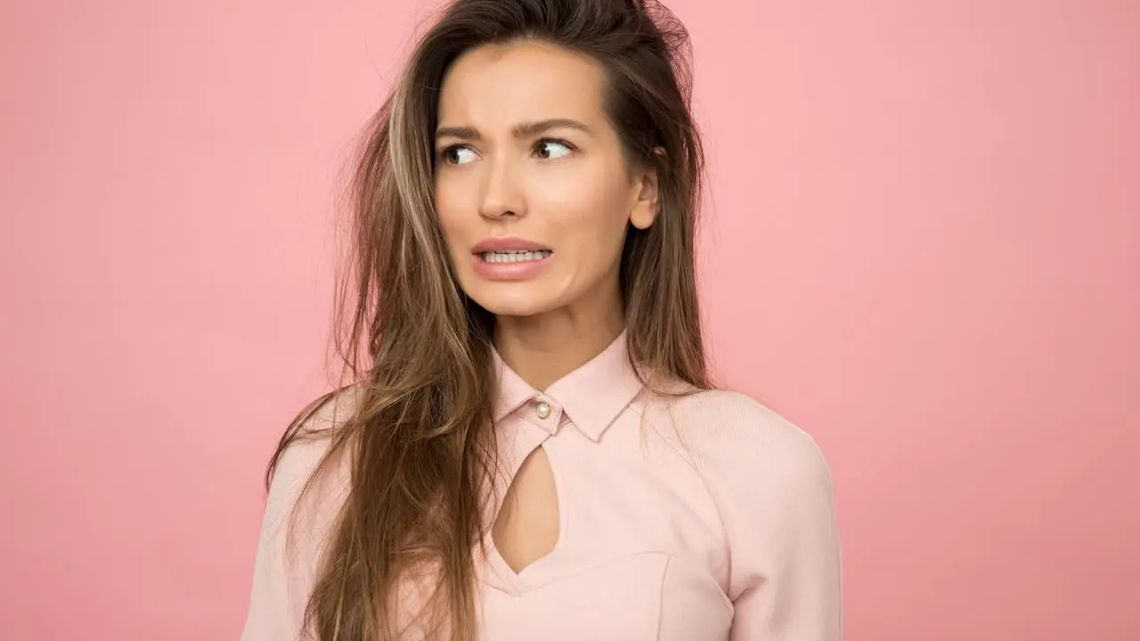 how to get rid of smelly hair without washing it