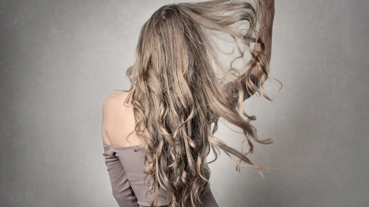 how to get rid of smelly hair without shampoo