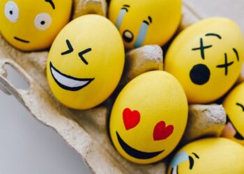 Can we eat eggs in summer season