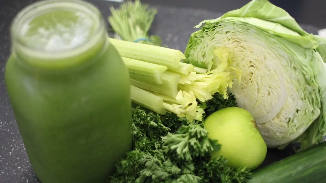 what's the best juice to detox