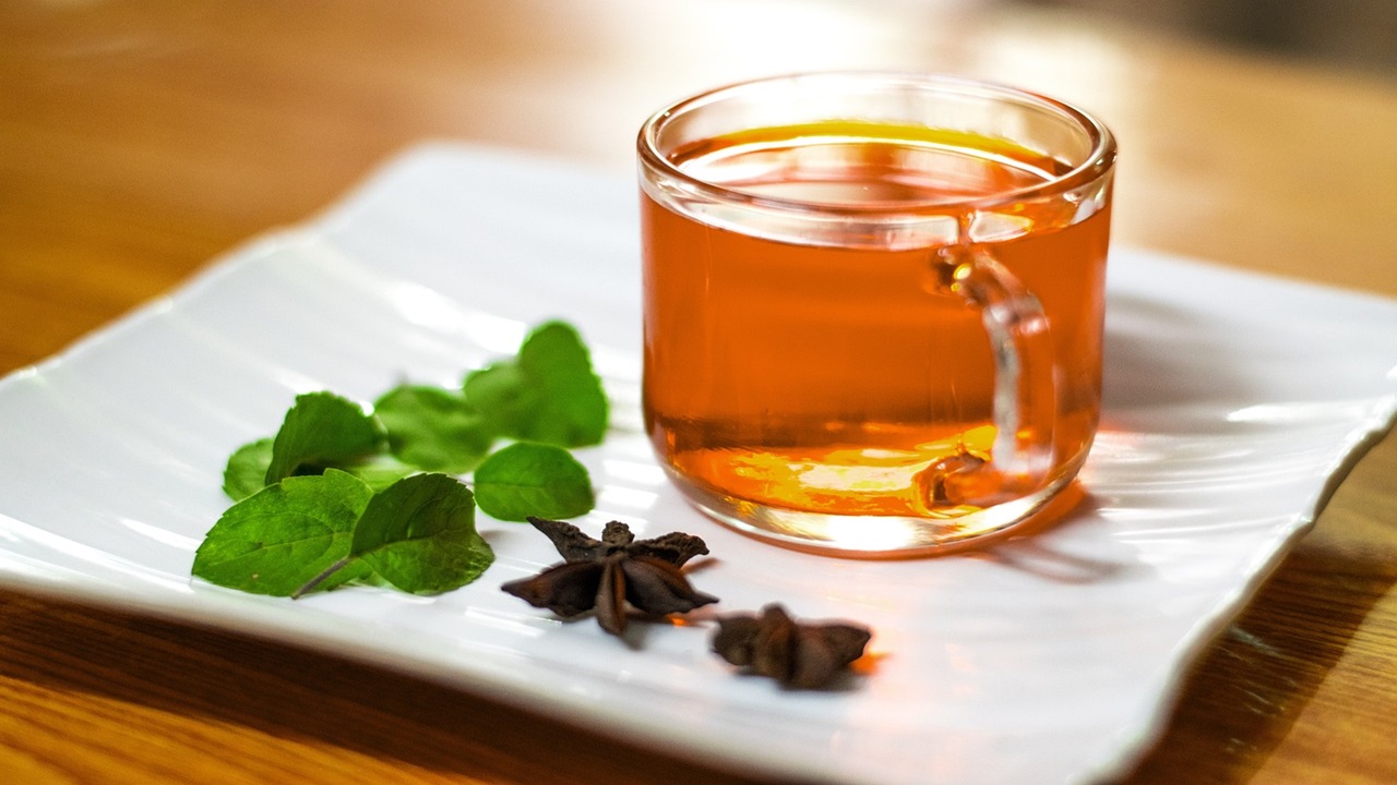 benefits of drinking tulsi water in morning for skin