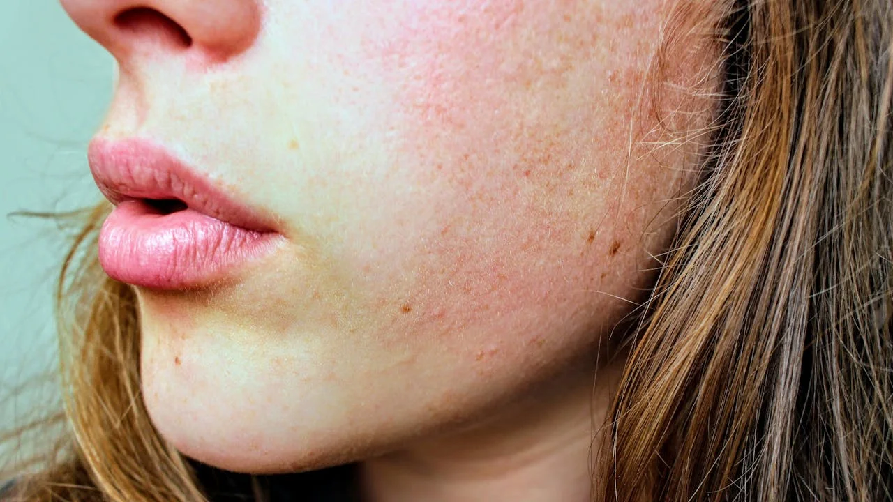 how to use raw milk for skin