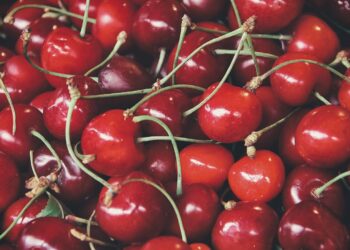 are fresh cherries good for your health