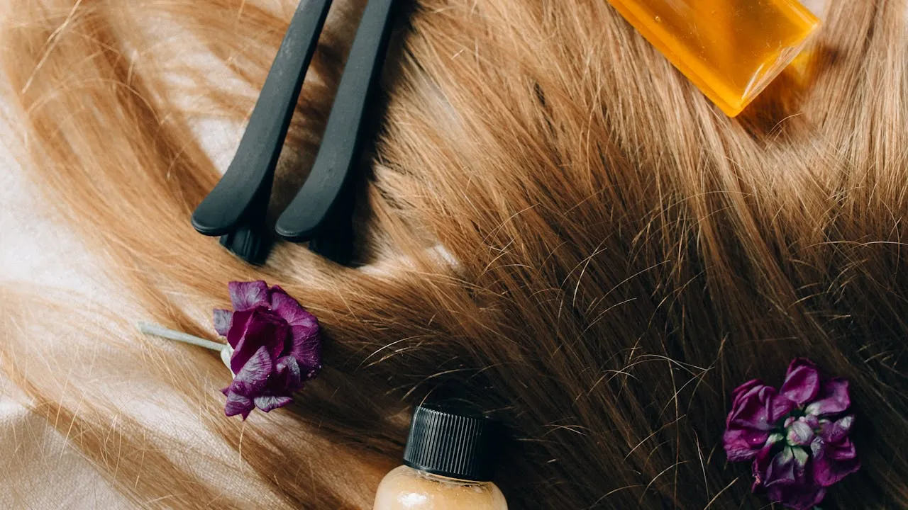 natural oils for dandruff