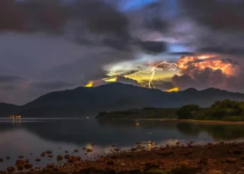 How monsoon change the environment surrounding