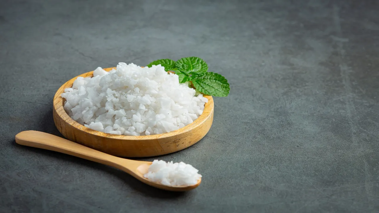 coconut oil and camphor for skin allergy